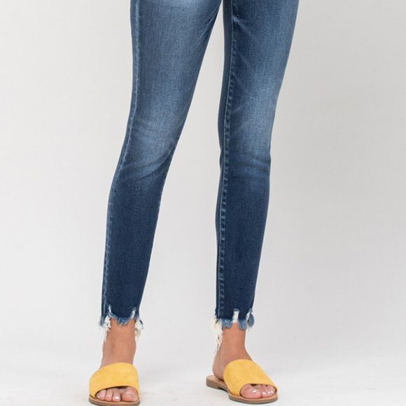 Last pair! NWT High Rise Distressed Fray Hem Skinny Denim Jeans - Picture 5 of 8